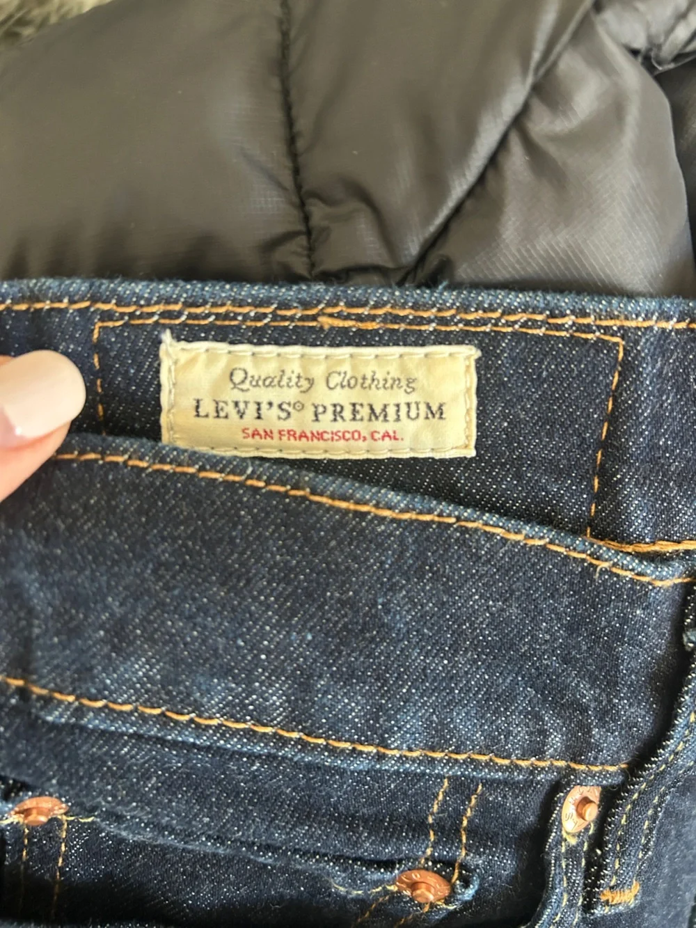 Levi’s 541 straight leg slim dark wash denim jeans 29x32
